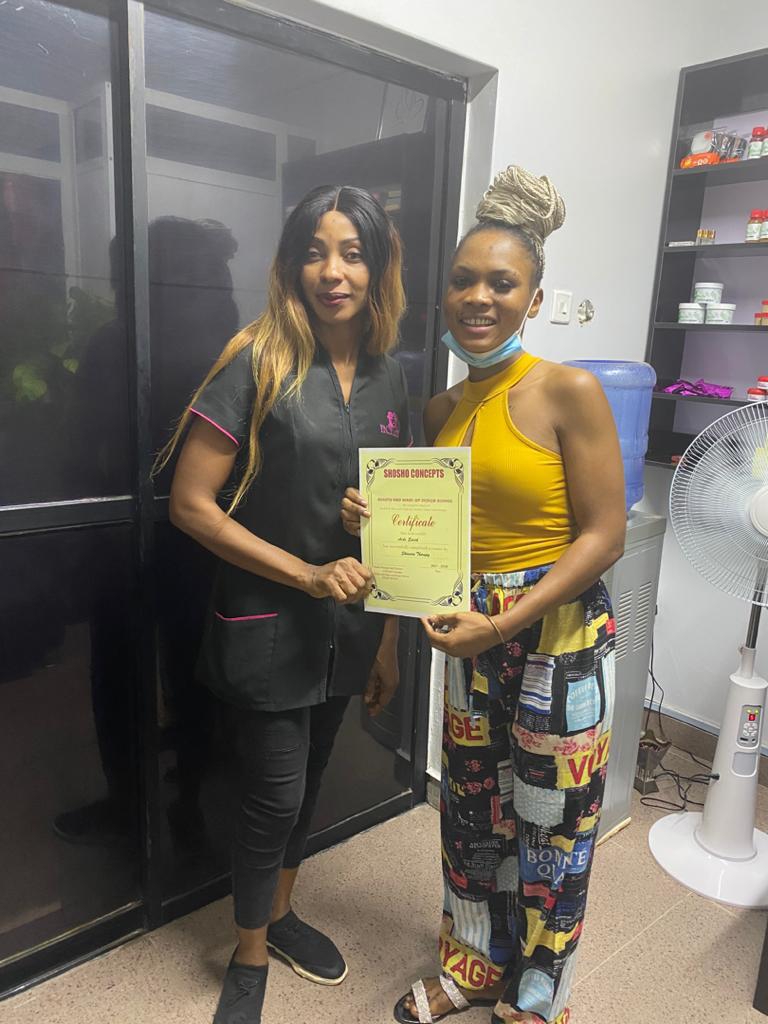 Shosho with a client at the spa