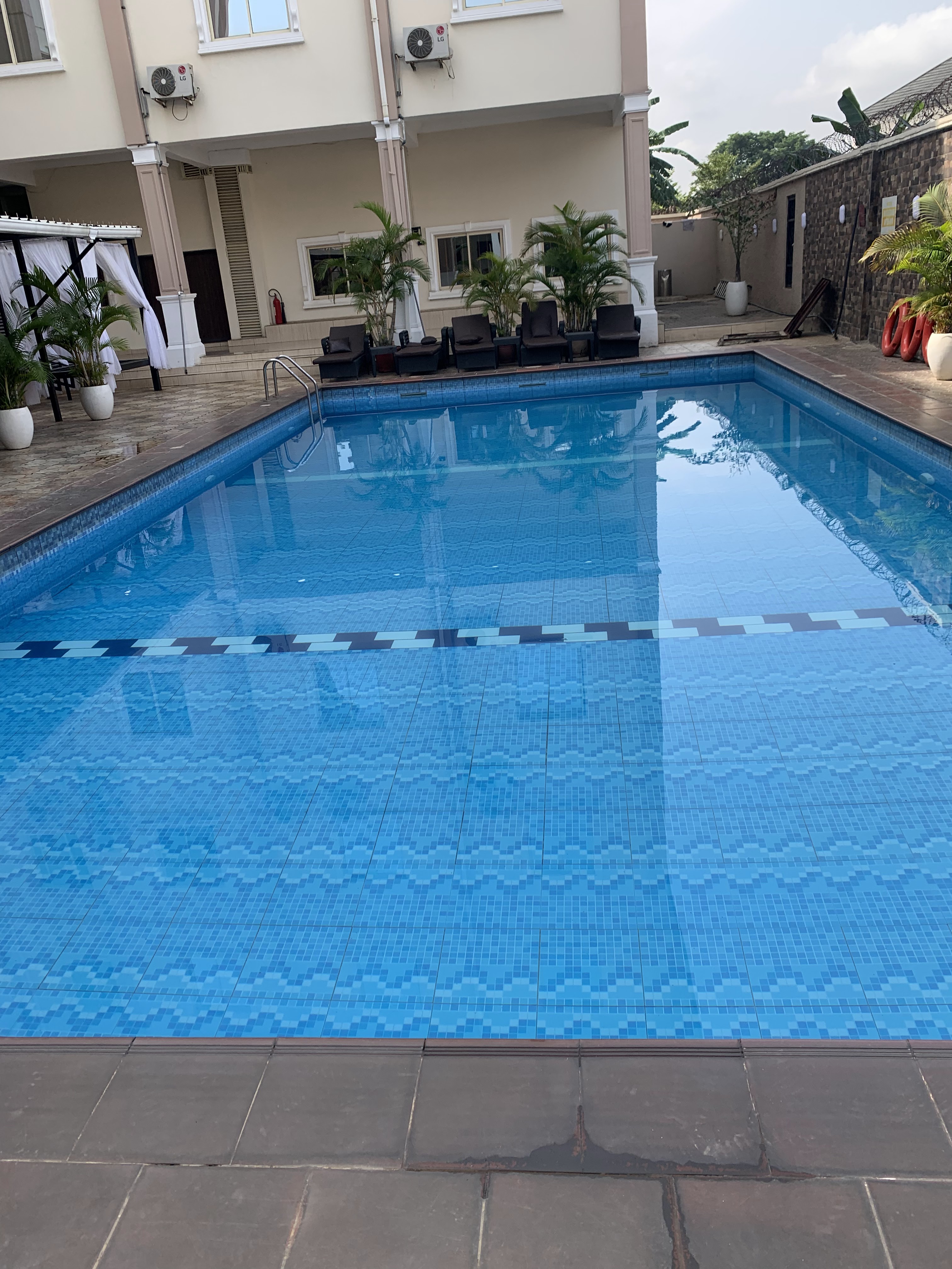 Escape Fitness Swim Academy II1e41YvVAWexD7rGrCFB3-tLqrT7Y5SgRiPjj5B9KbE1rJO6tcF7Kt8XBfCnPGeYsXnyusHAvK5Tx022g=s0